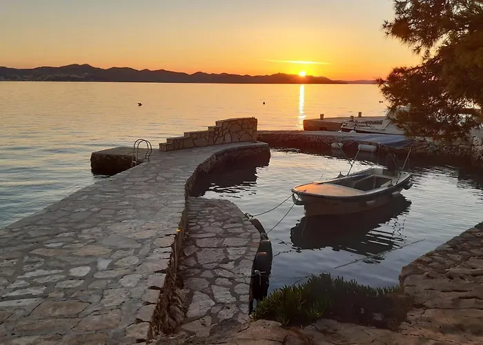 Apartment Seaside Secluded Lavdara, Dugi Otok - 8114 *