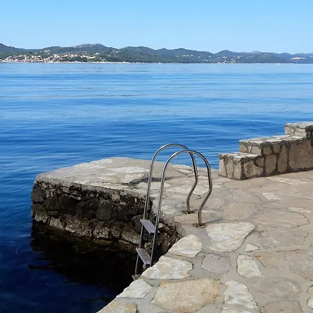 Seaside Secluded Lavdara, Dugi Otok - 8114 شقة
